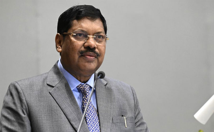 കോടതിയുടെ അന്തസ്സിന് വിട്ടുവീഴ്ചയില്ല: രാഷ്ട്രീയ പ്രസ്താവനകൾക്കിടയിലും ജസ്റ്റിസ് ഗവായുടെ ശക്തമായ സന്ദേശം