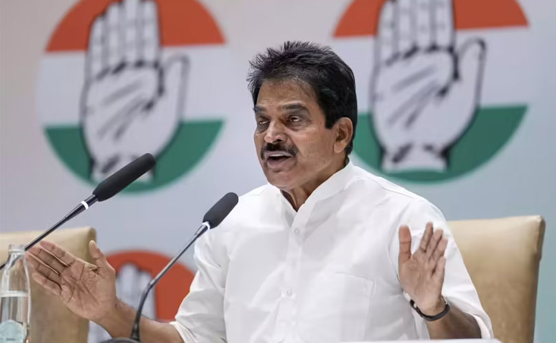 പദവിമോഹമില്ലാത്ത പാവം കെ.സി; ഓന്ത് പോലും തോറ്റുപോകുന്ന ഈ നിലപാട് മാറ്റങ്ങൾ!
