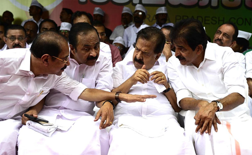 ​കെ.സി വേണുഗോപാലിന് എം.എൽ.എമാരുടെ പിന്തുണ; ജനവികാരം തുണയ്ക്കുന്നത് സതീശനെ; ഹൈക്കമാൻഡ് ഇന്ന് 