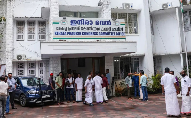 പിണറായിക്കെതിരെ കേസെടുക്കാനുള്ള ഇ.ഡിയുടെ ശുപാർശയിൽ തിടുക്കം വേണ്ടെന്ന് കോൺ​ഗ്രസ് 