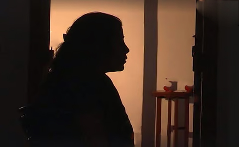 പോക്സോ അതിജീവിതയെ ഹോട്ടലിൽ വിളിച്ചുവരുത്തി മദ്യം നൽകി പീഡിപ്പിച്ച പൊലീസുകാരൻ അറസ്റ്റിൽ 