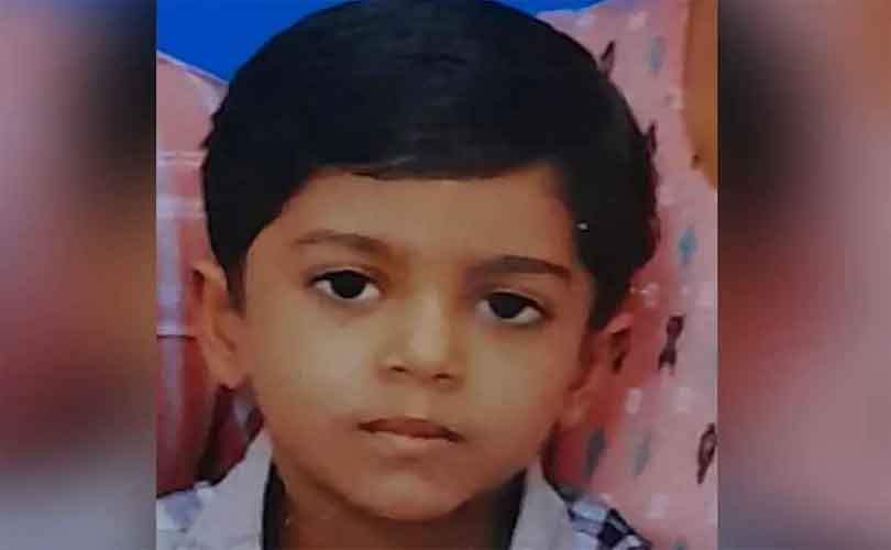 കോഴിക്കോട് ആറ് വയസുകാരനെ അമ്മ കഴുത്ത് ഞെരിച്ച് കൊലപ്പെടുത്തി