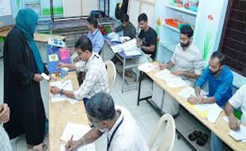 നിലമ്പൂർ ഉപതിരഞ്ഞെടുപ്പിൽ മികച്ച പോളിംഗ്: വൈകുന്നേരം 5 മണി വരെ 70.76% രേഖപ്പെടുത്തി
