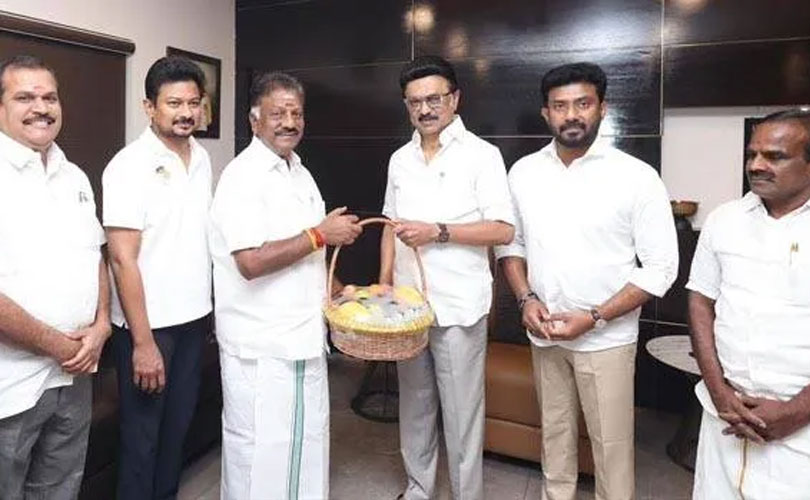 തമിഴ്നാട് രാഷ്ട്രീയത്തിൽ വൻ ട്വിസ്റ്റ്; മുൻ മുഖ്യമന്ത്രി ഒ. പനീർസെൽവം ഡിഎംകെയിൽ ചേരും 