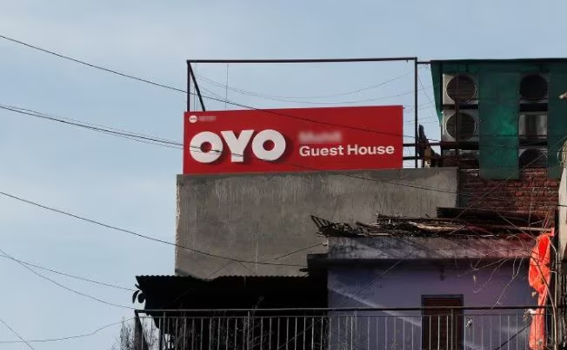 അവിവാ​ഹിതർക്ക് ഇനി ഓയോ റൂമുകളിൽ നോ എൻട്രി 