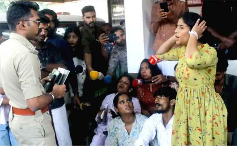 ബെൻസ് കാറിടിച്ച് കൊലപാതകം: ജഡ്ജിയുടെ മകനെ രക്ഷിക്കാൻ പൊലീസിന്റെ കള്ളക്കളി; ഒടുവിൽ ജഡ്ജിയും രണ്ടാം പ്രതി