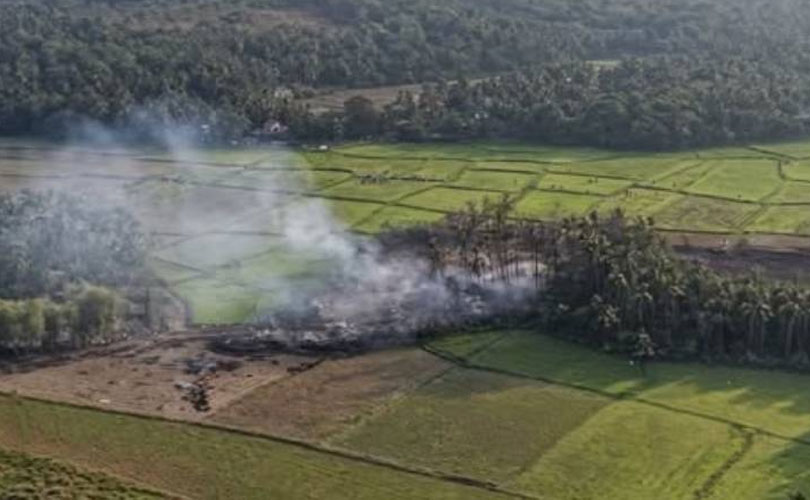 പാറമേക്കാവിന്റെ വെടിക്കെട്ട് നിർമ്മാണത്തിന് ജില്ലാ കളക്ടറുടെ സ്റ്റോപ്പ് മെമ്മോ
