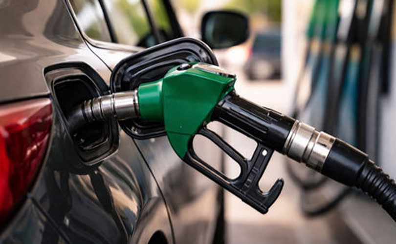  പെട്രോളിന്റെയും ഡീസലിന്റെയും അധിക എക്സൈസ് തീരുവയിൽ വൻ ഇളവ് പ്രഖ്യാപിച്ച് കേന്ദ്രസർക്കാർ 