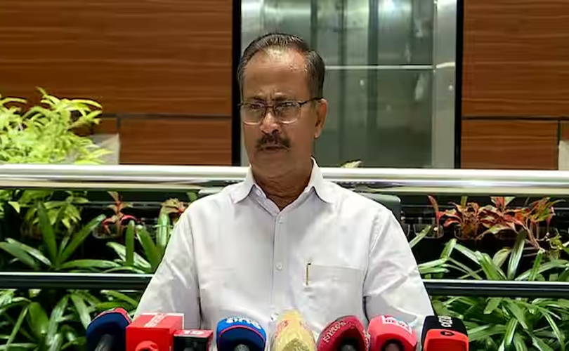  സ്ത്രീയും പുരുഷനും തുല്യരല്ലെന്ന് മുസ്ലീംലീഗ് സംസ്ഥാന ജനറൽ സെക്രട്ടറി