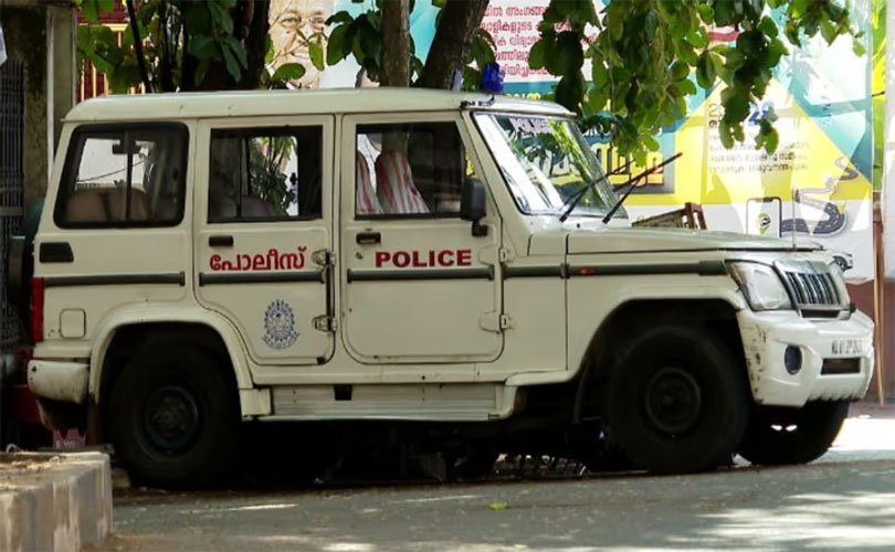 പതിനാലുകാരൻ സ്കൂട്ടറുമായി പിടിയിൽ; അമ്മയ്ക്ക് 26,000 രൂപ പിഴ