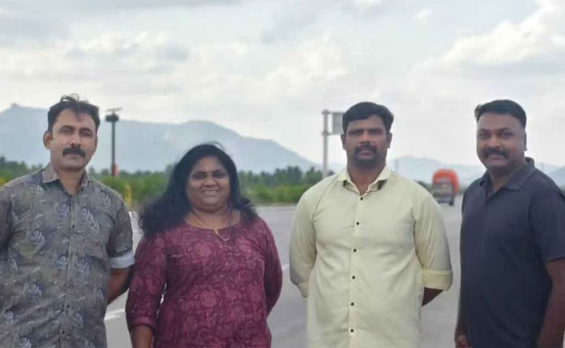കേരളത്തിൽ നിന്നും കാണാതായ പതിമൂന്നുകാരിയെ അർധരാത്രിയിലെ അതിസാഹസിക ദൗത്യത്തിലൂടെ ഒഡിഷയിൽ നിന്ന് രക്ഷപെടുത്തി കേരള പൊലീസ് 