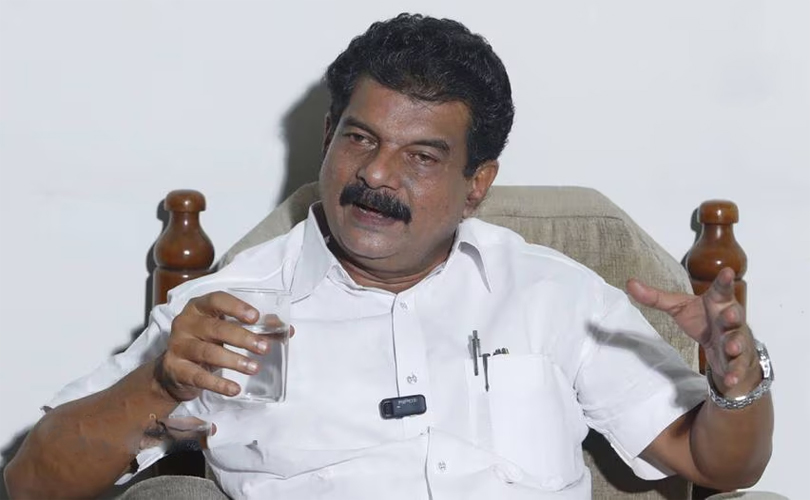 ഒരു ഉപാധികളുമില്ലാതെ യുഡിഎഫിനൊപ്പം നിൽക്കുമെന്ന് പി വി അൻവർ
