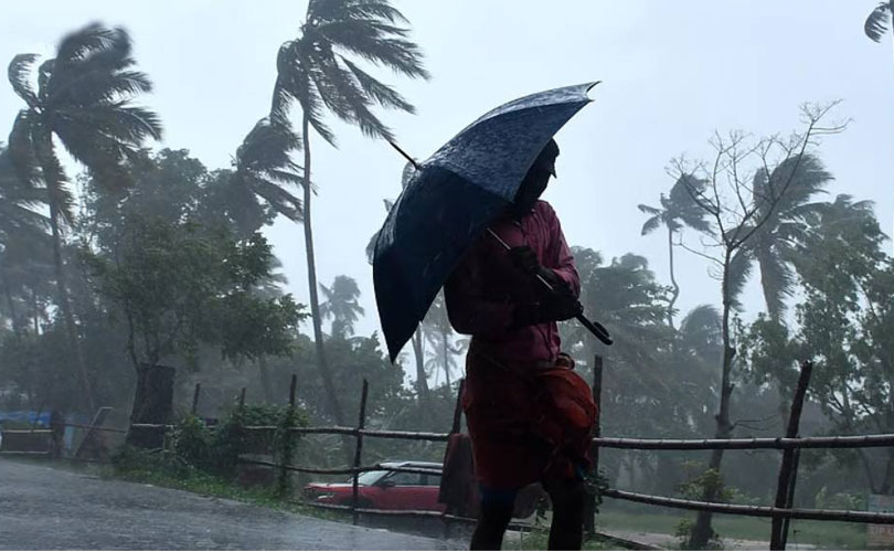 സംസ്ഥാനത്ത് മഴ വീണ്ടും ശക്തമാകും; എട്ട് ജില്ലകളിൽ ജാ​ഗ്രതാ നിർദ്ദേശം 