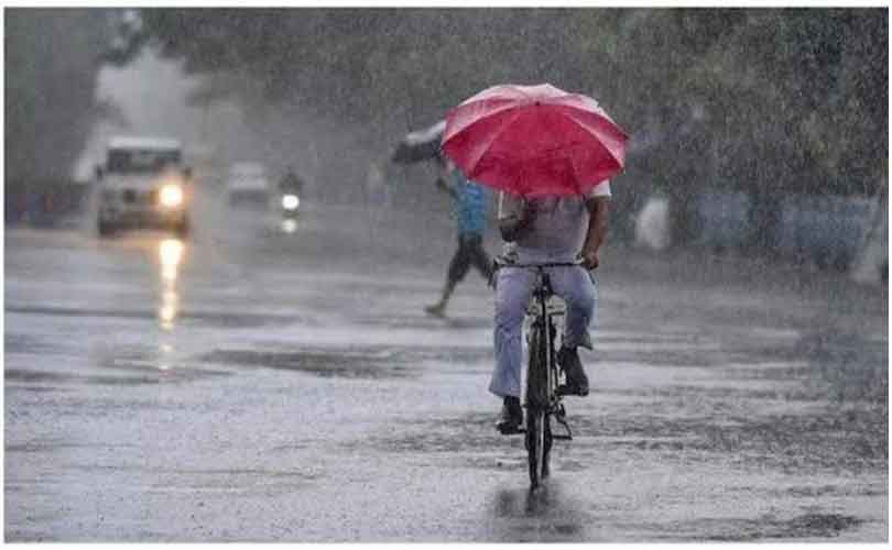 ന്യൂനമർദം ചുഴലിക്കാറ്റാകാൻ സാധ്യത; കേരളത്തിൽ ഇന്ന് 3 ജില്ലകളിൽ റെഡ് 