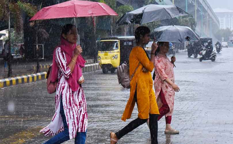 ഇന്ന് രണ്ട് ജില്ലകളിൽ അവധി; സംസ്ഥാനത്ത് മഴ കൂടുതൽ ശക്തമാകും