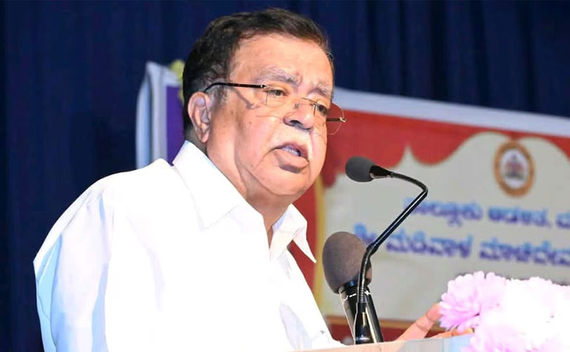 ക്രമക്കേട് കണ്ടെത്തിയ വോട്ടർ പട്ടിക തയാറാക്കിയത് കോൺഗ്രസിന്റെ ഭരണകാലത്തെന്ന് ആരോപിച്ച കോൺ​ഗ്രസ് നേതാവിന്റെ മന്ത്രികസേര തെറിച്ചു 