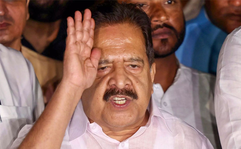 കേരളാ പൊലീസിൽ വരാനിരിക്കുന്ന സമഗ്ര അഴിച്ചുപണിയും രമേശ് ചെന്നിത്തലയുടെ ആഭ്യന്തരമന്ത്രി പദവിയിലേക്കുള്ള തിരിച്ചുവരവും: ഒരു രാഷ്ട്രീയ-ഭരണഘടനാ വിശകലനം