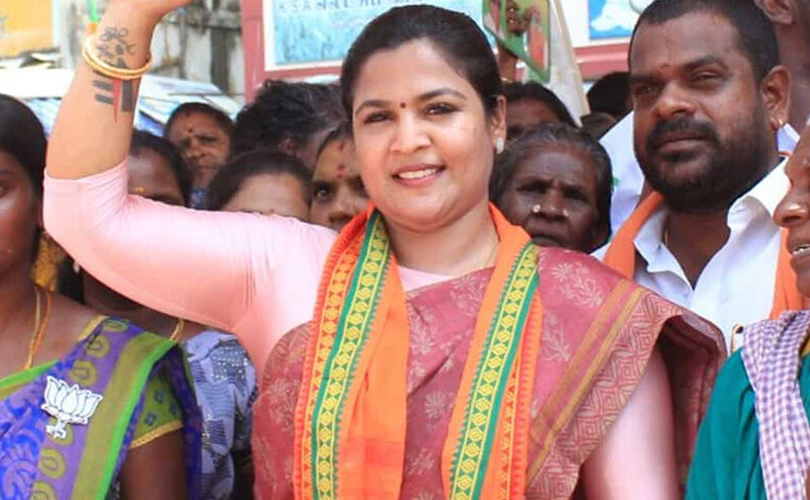 നടി രഞ്ജന നാച്ചിയാർ ബി.ജെ.പിയിൽ നിന്നും രാജിവെച്ചു