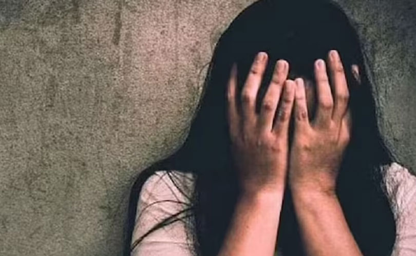 13കാരിയെ കുടുക്കിയത് ഓൺലൈൻ സൗഹൃദം; ബലാത്സം​ഗവും ഭീഷണിയും; 27കാരന് 22 വർഷം തടവ്