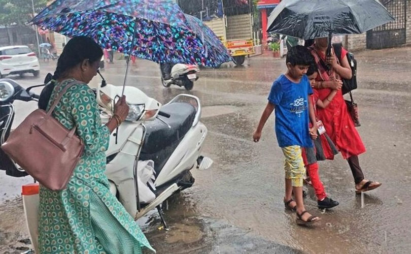 സ്പെഷ്യൽ ക്ലാസുകളും മതപഠന ക്ലാസുകളും അരുത്; എട്ട് ജില്ലകളിൽ ഇന്ന് അവധി 