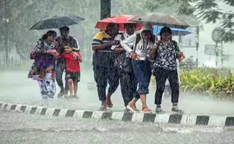 തുടർച്ചയായ കനത്തമഴ; 10 ജില്ലകളിലെ വിദ്യാഭ്യാസ സ്ഥാപനങ്ങൾക്ക് ഇന്ന് അവധി; രണ്ട് ജില്ലകളിൽ നിയന്ത്രിത അവധി 