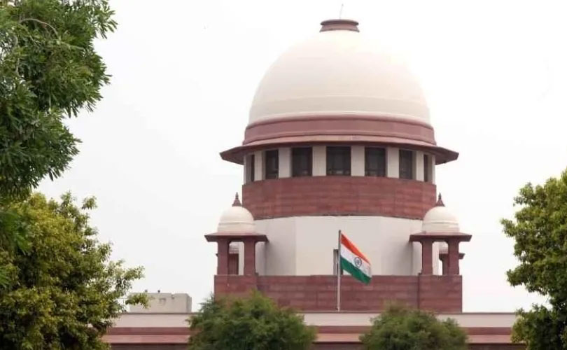 പശ്ചിമ ബംഗാൾ സർക്കാർ ജീവനക്കാരുടെ ശമ്പള പരിഷ്കരണം: ഹൈക്കോടതി വിധിക്കെതിരായ ഹർജി സുപ്രീം കോടതി പരിഗണിച്ചു