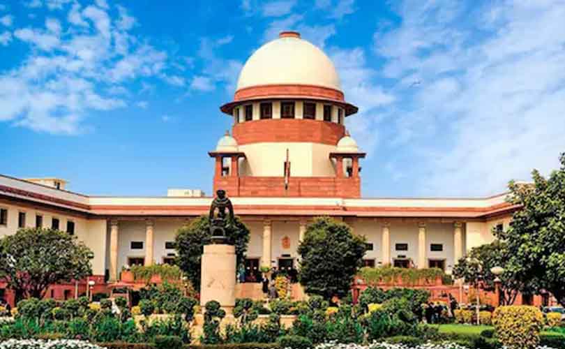 ഛത്തീസ്ഗഢ് കോൺഗ്രസ് നേതാവ് ഹേമന്ത് ചന്ദ്രാകറിൻ്റെ കസ്റ്റഡി പീഡന പരാതി തള്ളി സുപ്രീം കോടതി