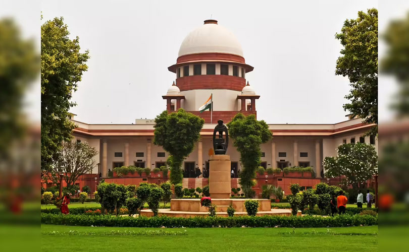 ​മുൻകൂർ ജാമ്യം തള്ളുമ്പോൾ കീഴടങ്ങാൻ ഉത്തരവിടാൻ കോടതിക്ക് അധികാരമില്ല: സുപ്രീം കോടതി