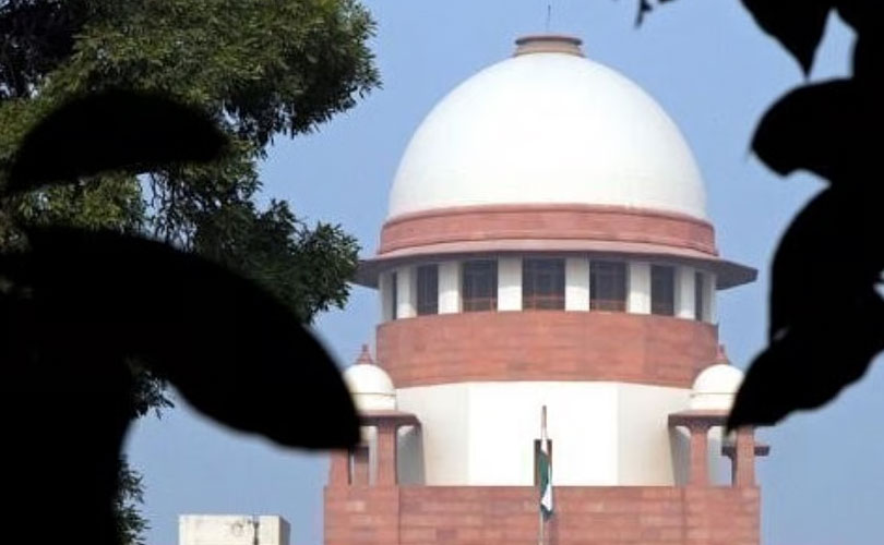 ​കള്ളക്കേസ്: ഐപിഎസ് ഉദ്യോഗസ്ഥയും മാതാപിതാക്കളും മുൻ ഭർത്താവിനോട് പരസ്യമായി മാപ്പ് പറയണമെന്ന് സുപ്രീം കോടതി