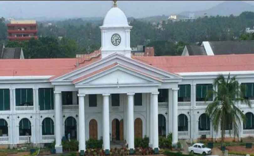 ആശ്രിത നിയമനം ലളിതമായി: 16-ൽ ഒരൊഴിവ് ഇനി സർക്കാർ ജീവനക്കാരുടെ ആശ്രിതർക്ക്