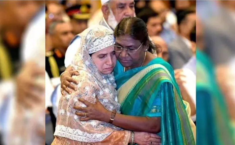 രാജ്യത്തിനു വേണ്ടി വീരമൃത്യു വരിച്ച സുരക്ഷാഭടന്റെ ഉമ്മയും പാകിസ്ഥാനിലേക്ക് നാടുകടത്തപ്പെടും