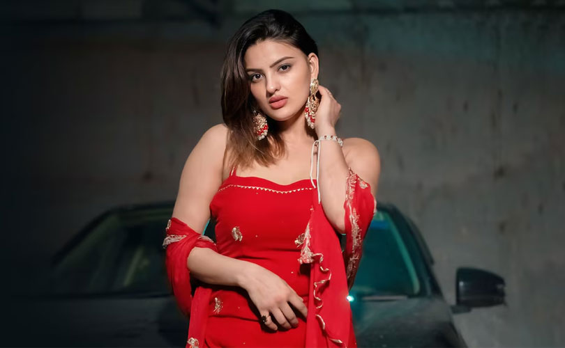 നടി ദിവ്യാങ്ക സിരോഹി ദുരൂഹ സാഹചര്യത്തിൽ അന്തരിച്ചു 