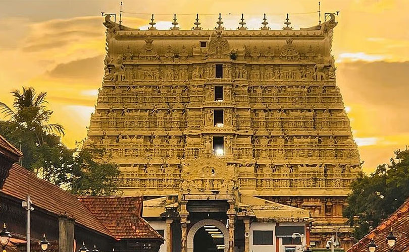 ശ്രീപത്മനാഭസ്വാമി ക്ഷേത്രത്തിൽ കോടികളുടെ വൻ കവർച്ച; ശ്രീകോവിലിൽ നിന്ന് അമൂല്യമായ വൈരനാമവും സ്വർണവിളക്കും കടത്തി:

