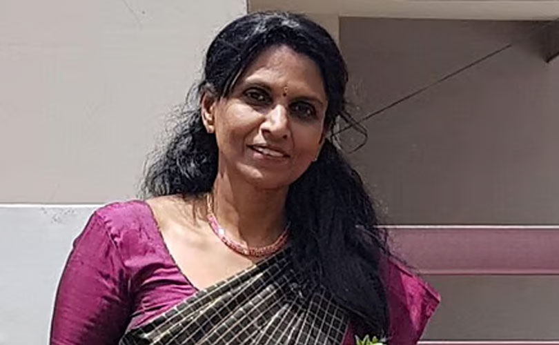 ​പോക്സോ കേസിൽ ഇരകളുടെ പേര് വെളിപ്പെടുത്തിയ സംഭവം: മുൻ ഡി.ജി.പി ആർ. ശ്രീലേഖയ്ക്ക് അറസ്റ്റിൽ നിന്ന് സംരക്ഷണം അനുവദിച്ച് ഹൈക്കോടതി