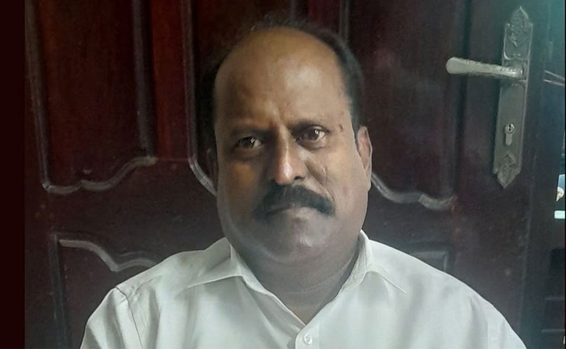 തിരുവനന്തപുരത്ത് സിപിഎം നേതാവ് ലോഡ്ജിൽ തൂങ്ങിമരിച്ച നിലയിൽ 