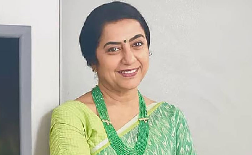 ​വീണ്ടും സുഹാസിനി മലയാളത്തിലേക്ക്