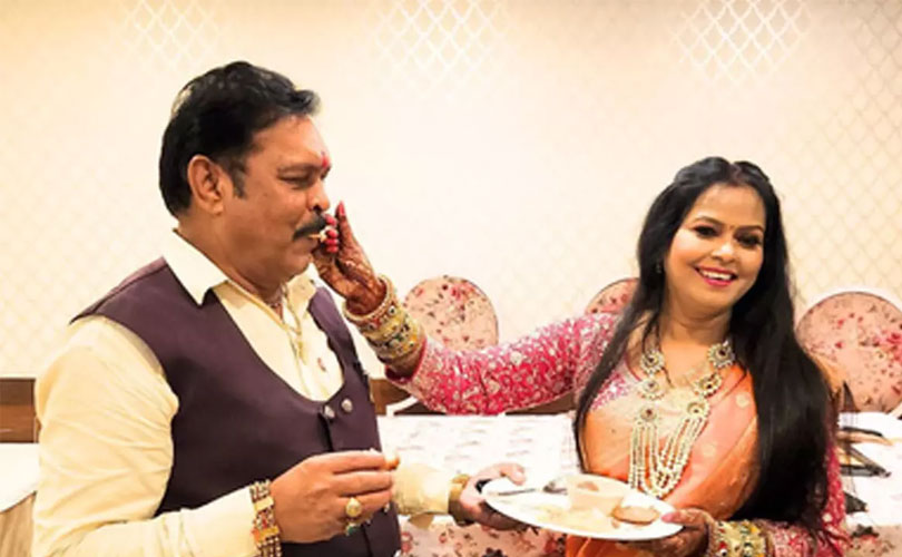 രണ്ടാം വിവാഹം വിവാദമായതോടെ ബിജെപി നേതാവിനെ പാർട്ടിയിൽ നിന്നും സസ്പെൻഡ് ചെയ്തു 