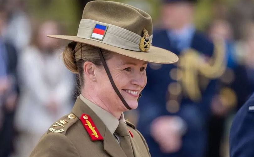 ചരിത്രം കുറിച്ച് സൂസൻ കോയ്ൽ; ഓസ്ട്രേലിയയിലെ ആദ്യ വനിതാ കരസേനാ മേധാവി