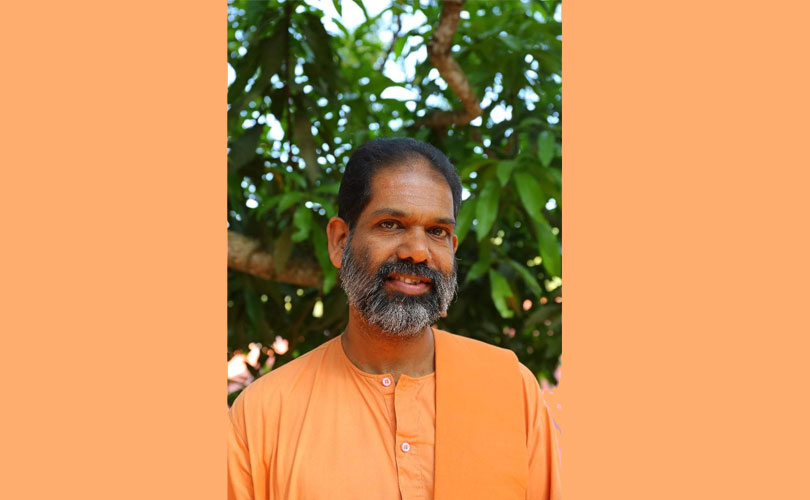 ശ്രീനാരായണ ഗുരുവിൻ്റെ പാതയിൽ അരുവിപ്പുറം മഠം: സ്വാമി സന്ദ്രാനന്ദയുടെ വിപ്ലവകരമായ നേതൃത്വം