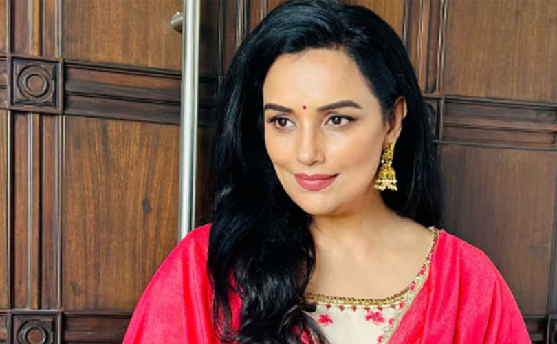 അശ്ലീല സിനിമകളിൽ അഭിനയിച്ചു പണം സമ്പാദിച്ചുവെന്ന പേരിൽ തനിക്കെതിരെ രജിസ്റ്റർ ചെയ്ത കേസ് റദ്ദാക്കണമെന്നാവശ്യപ്പെട്ട് നടി ശ്വേത ഹൈക്കോടതിയിൽ 