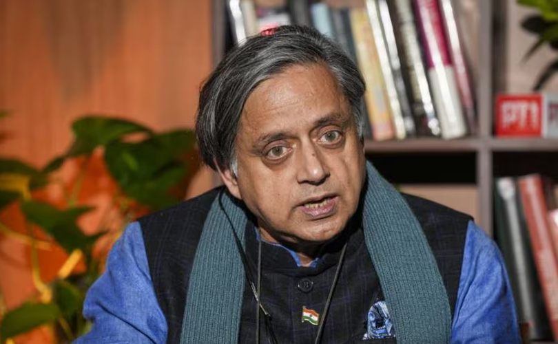 നല്ലത് ആരു ചെയ്താലും അം​ഗീകരിക്കുമെന്ന് ശശി തരൂർ 