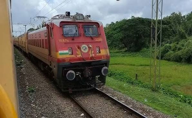 പാലക്കാട് നിന്നും തിരുവനന്തപുരത്തേക്കുള്ള ട്രെയിനിന് ഏഴു മണിക്കൂർ കാത്തിരിപ്പ്; കോട്ടയത്ത് ആറുമണിക്കൂറും; യാത്രാ ക്ലേശം പരിഹരിക്കണമെന്ന ആവശ്യം ശക്തമാകുന്നു 