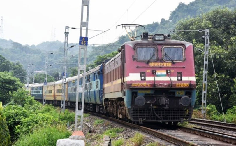 പാലക്കാട് ഡിവിഷൻ വിഭജനം: തിരുവോണ ദിവസം യുഡിഎഫ് എംപിമാരുടെ സത്യഗ്രഹം