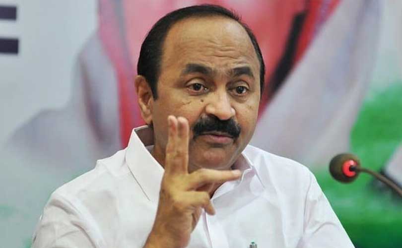 ​വി.ഡി. സതീശന് കോൺഗ്രസിന്റെ പൂർണ്ണ പിന്തുണ; സജി ചെറിയാന്റേത് സംഘപരിവാർ അജണ്ടയെന്ന് കെ. മുരളീധരൻ 