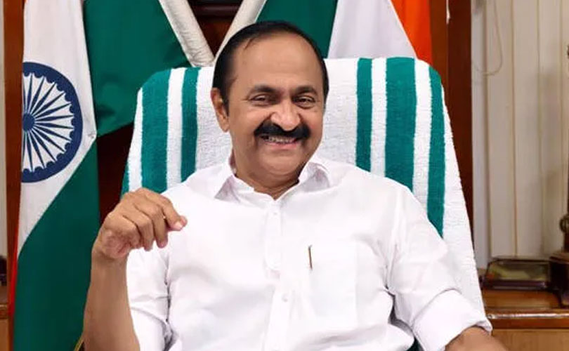 
മന്ത്രിമാരുടെ വകുപ്പുകളിൽ തീരുമാനമായി; ​ഗവർണർക്ക് പട്ടിക കൈമാറി മുഖ്യമന്ത്രി 