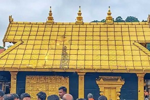 ശബരിമലയിലെ ശ്രീകോവിലിൻ്റെ സ്വർണം പൊതിഞ്ഞ മേൽക്കൂരയിൽ വീണത് നെയ്യ് തന്നെയാണെന്ന് സ്ഥിരീകരിച്ചു . 