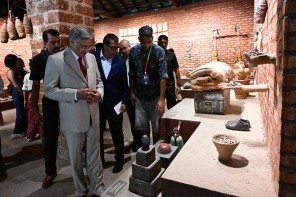 കേരളം എന്റെ കർമ്മഭൂമിയായിരുന്നു  കൊച്ചി മുസരിസ് ബിനാലെ സന്ദർശിച്ച് ഗ്യാനേഷ് കുമാർ