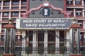കേരള ഹൈക്കോടതി കോൺഗ്രസ് എം.എൽ.എമാർക്ക് നോട്ടീസ് അയച്ചു: ഇരിക്കൂർ, തൃശൂർ തിരഞ്ഞെടുപ്പ് ഫലങ്ങൾ ചോദ്യം ചെയ്തുള്ള ഹർജിയിൽ നടപടി