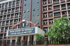 എം.ബി.ബി.എസ് പ്രഥമ വർഷ പരീക്ഷ: നാല് അവസരങ്ങളുടെ പരിധിയിൽ റഗുലർ, സപ്ലിമെന്ററി പരീക്ഷകളും ഉൾപ്പെടും; കേരള ഹൈക്കോടതി