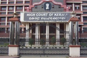 ഡിപ്പാർട്ട്‌മെൻ്റൽ ക്ലീൻ ചിറ്റ് മതിയാകില്ല; സ്വർണ്ണക്കടത്ത് കേസിൽ ക്രിമിനൽ വിചാരണ തുടരാമെന്ന് ഹൈക്കോടതി